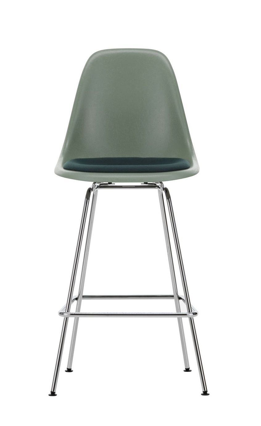 Eames Fiberglass Bar Stool Medium Barhocker mit Sitzpolster Vitra