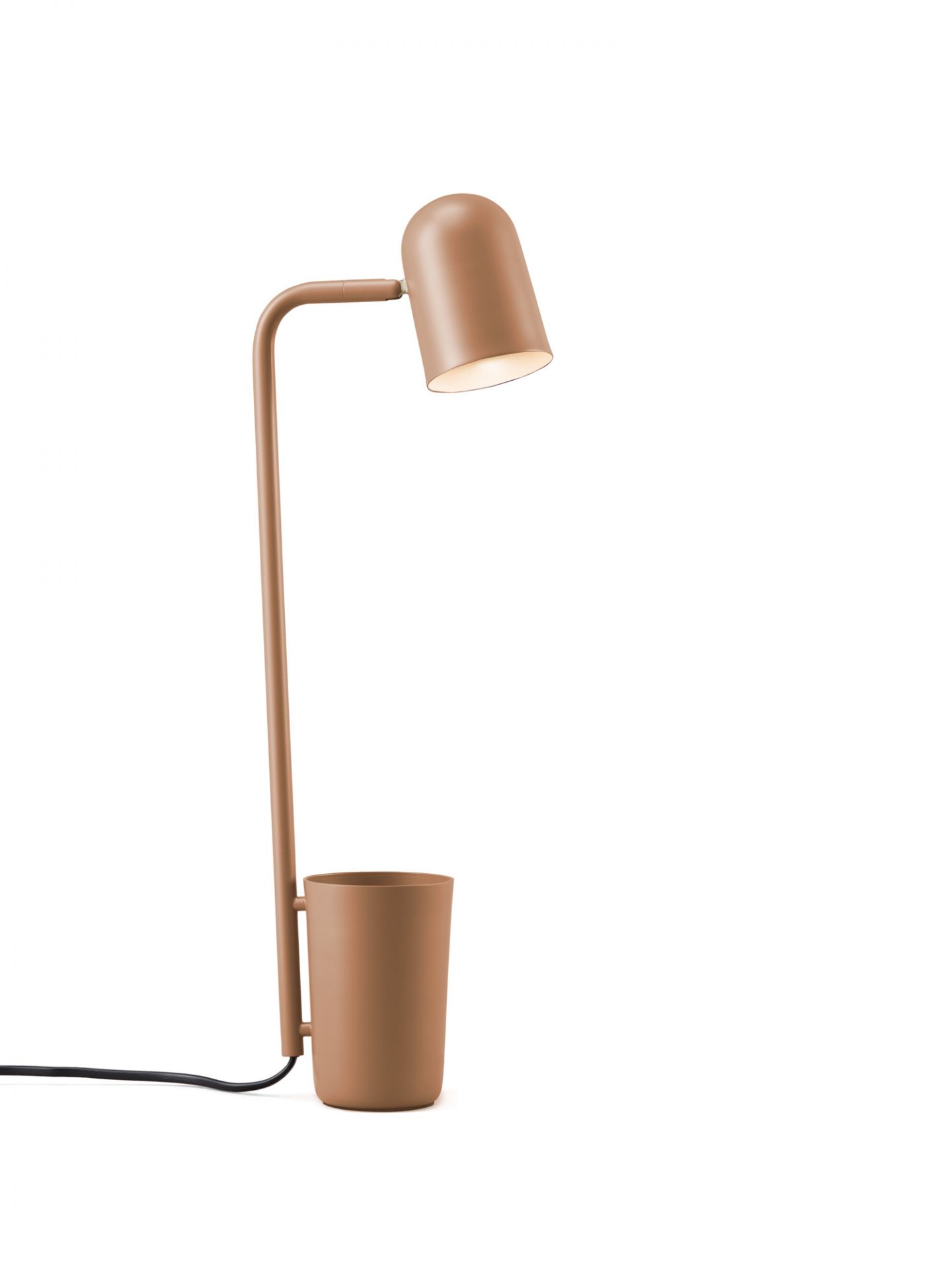 Buddy LED Tischleuchte in Warmbeige von Northern: Moderne Schreibtischlampe mit integriertem Stifthalter.