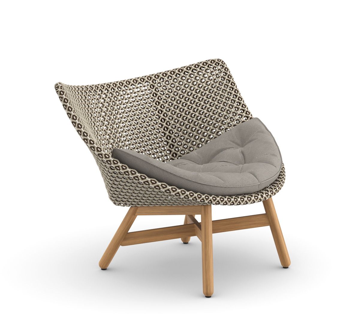 Mbrace Lounge Chair Sessel von Dedon mit Sitzkissen, Outdoor Möbel für Garten und Terrasse.