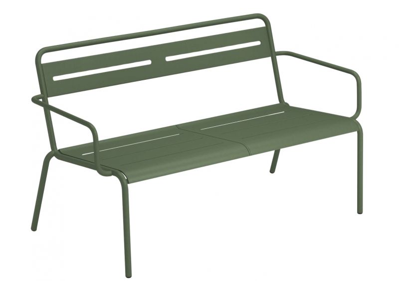 Grünes Star Sofa Outdoor von Emu: Moderne Gartenbank aus Metall für den Außenbereich.