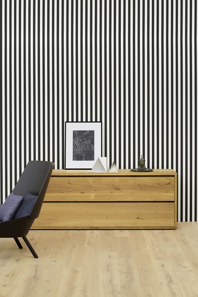 EC03 Eugene Sessel e15