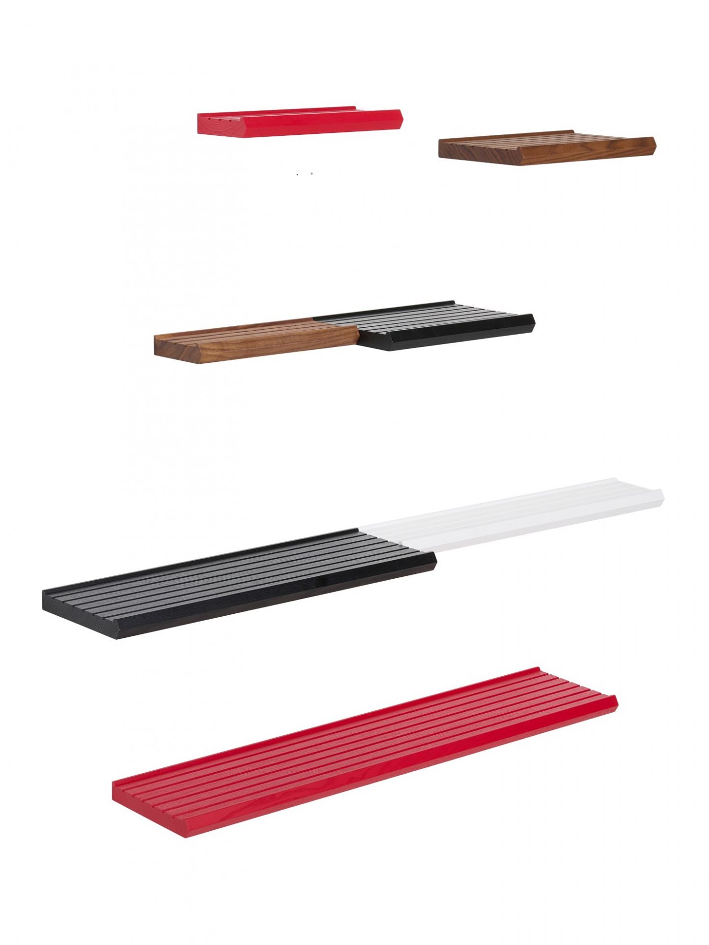 Verschiedene Scena Bilderleisten von Schönbuch in Rot, Schwarz, Weiß und Holz für die Wand.