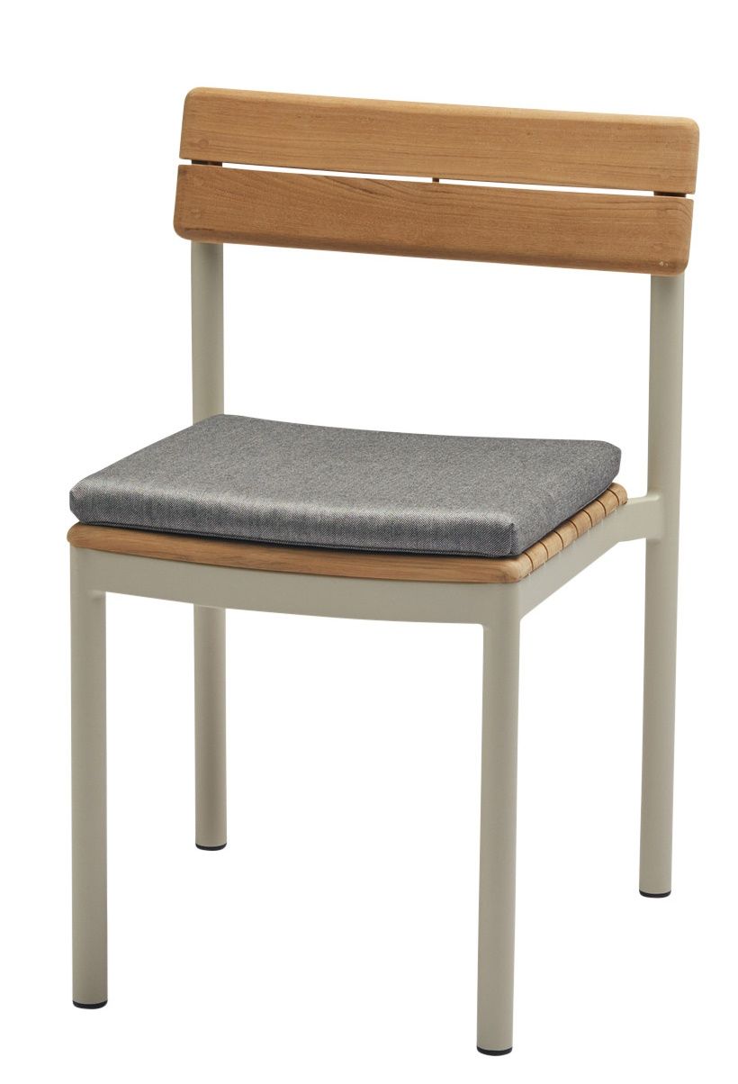 Pelagus Stuhlkissen: Graues Sitzkissen für Skagerak Stuhl von Fritz Hansen, bequeme Gartenmöbel-Auflage.