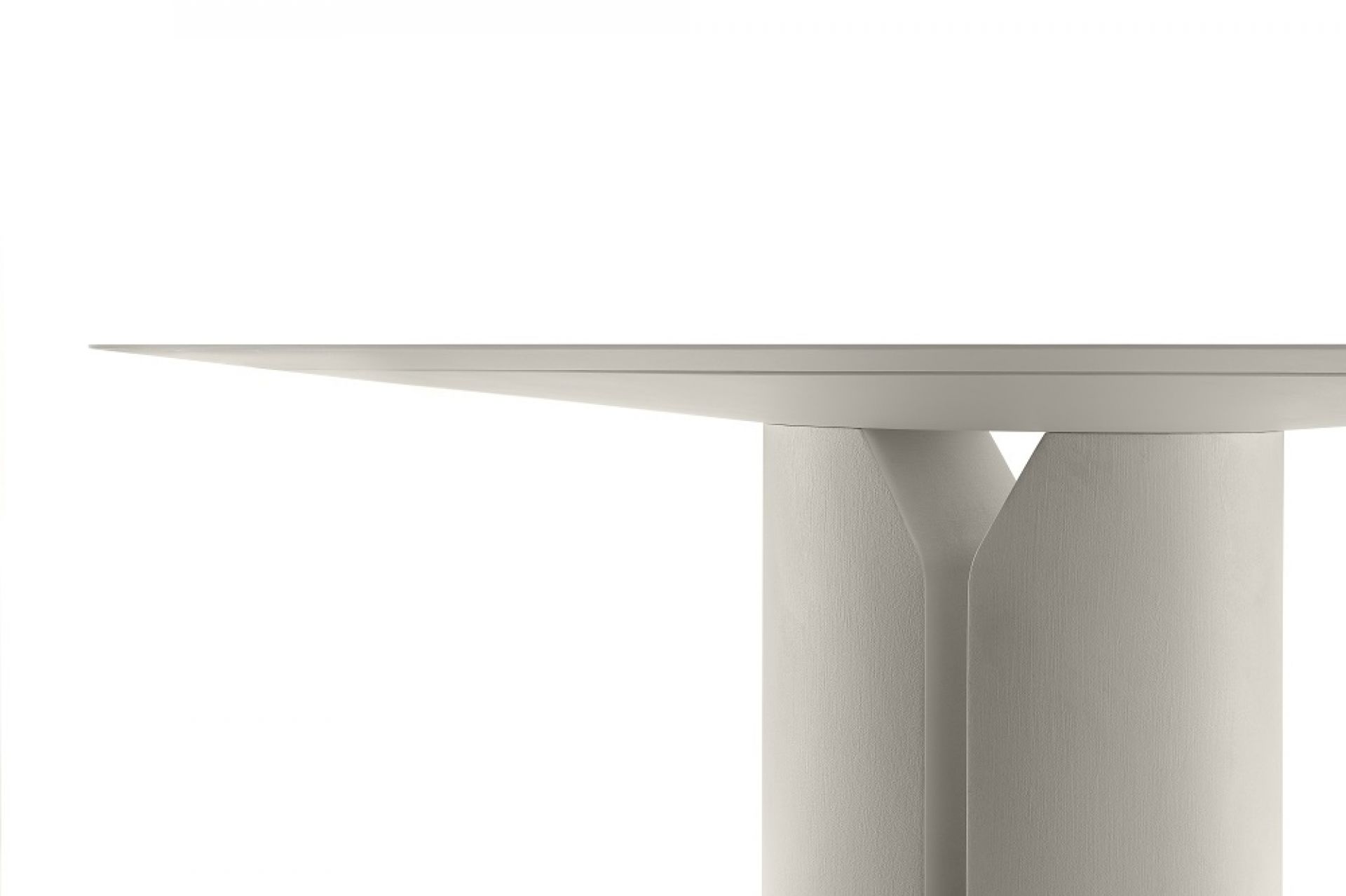 Detailansicht NVL Table Rundtisch, MDF Italia Esstisch mit weißer Tischplatte und besonderem Fuß.