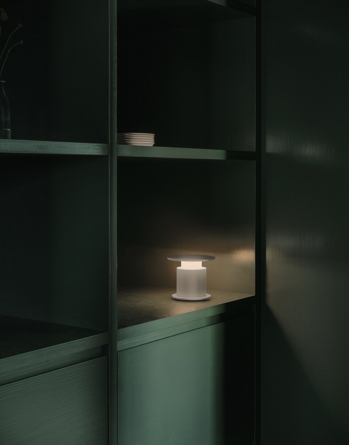 w241 Faro Tischleuchte / Akkuleuchte wästberg