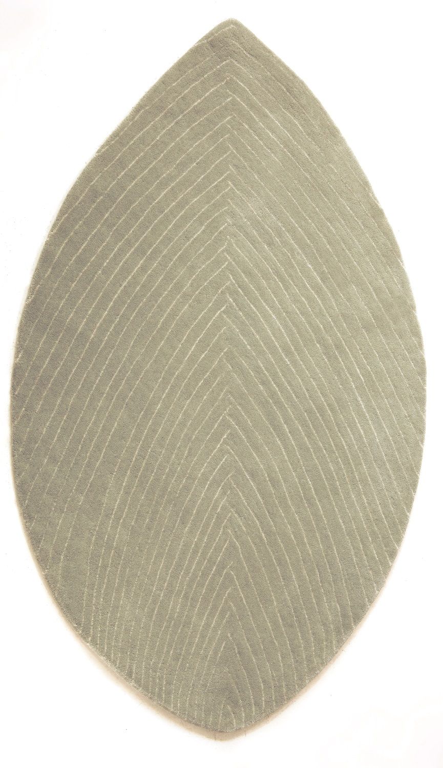 Grauer Quill Teppich von Nanimarquina in Blattform mit feinen, hellen Linien.