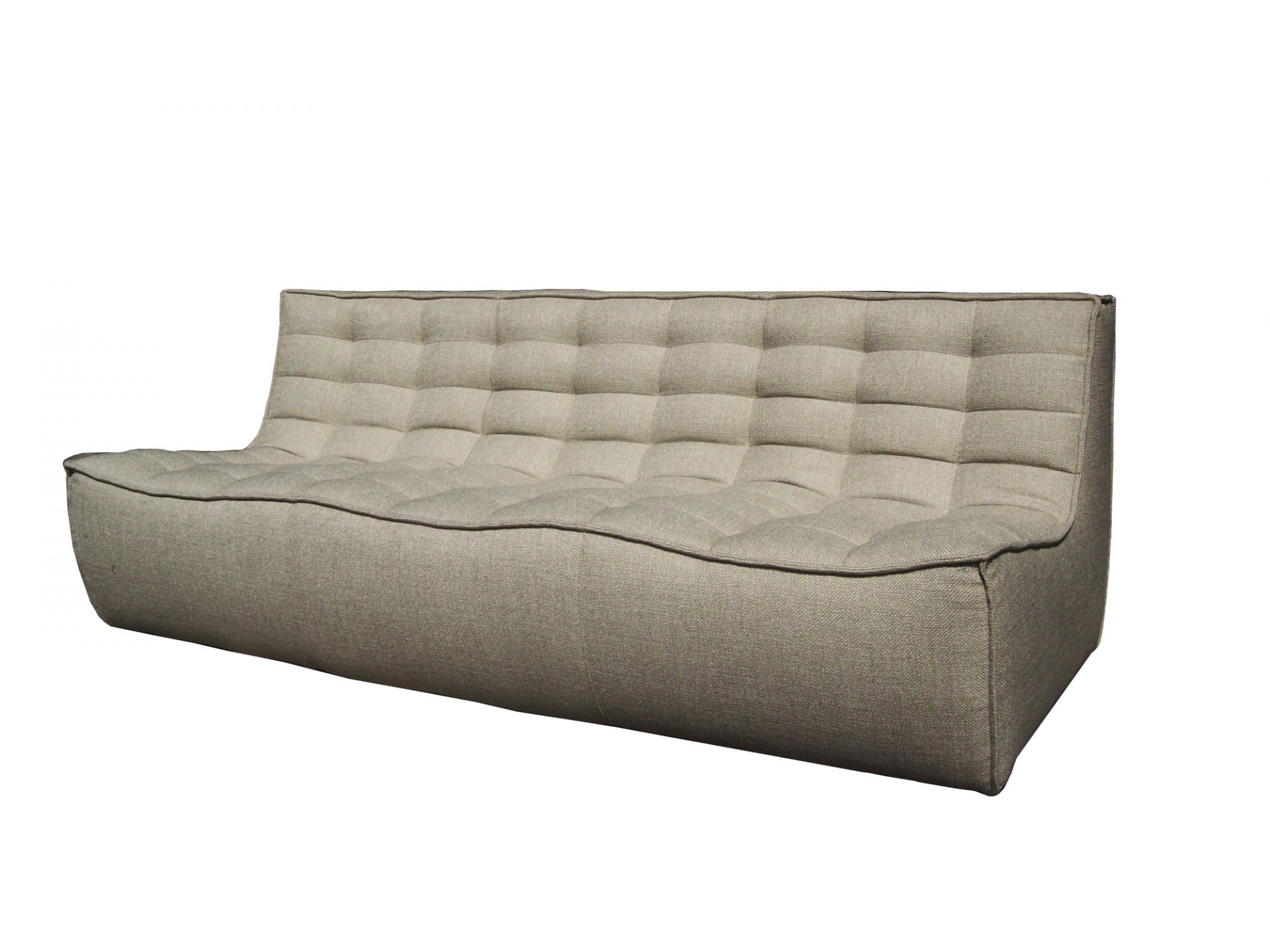 N701 Sofa von Ethnicraft, 3-Sitzer in Beige mit gesteppter Oberfläche, modernes Wohnzimmermöbel.