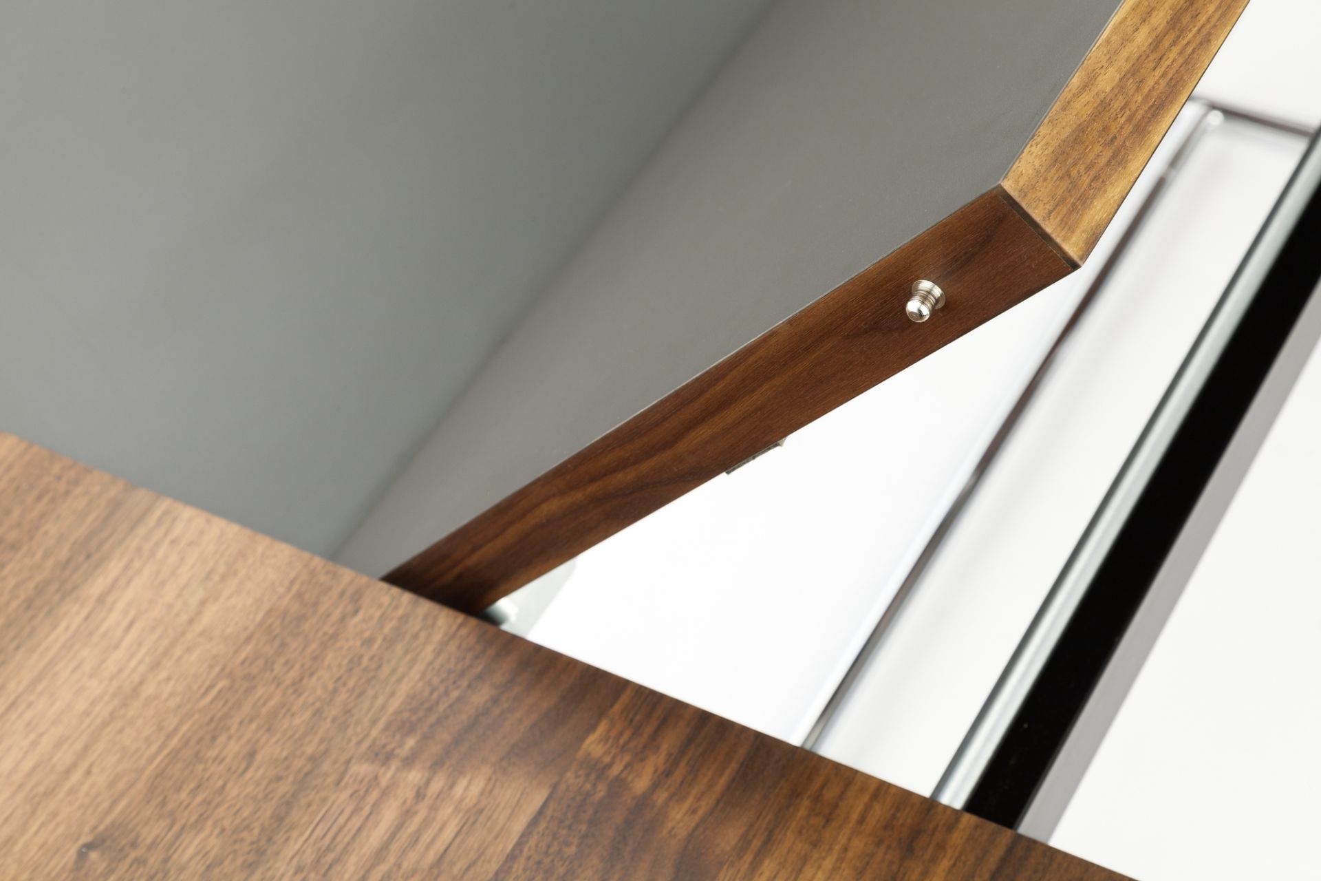 S 1072 Esstisch Ausziehbar Thonet