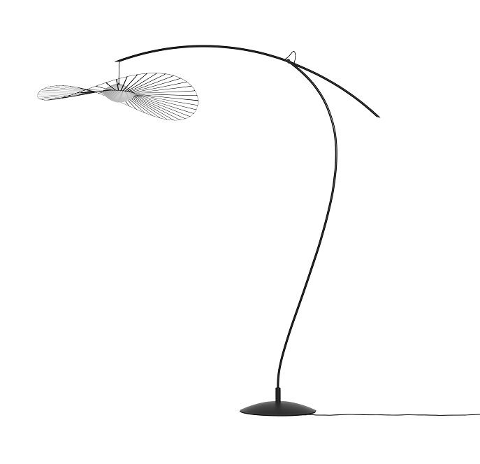Vertigo Nova Stehleuchte von Petite Friture in Schwarz und Weiß, modernes Design mit filigranem Lampenschirm.