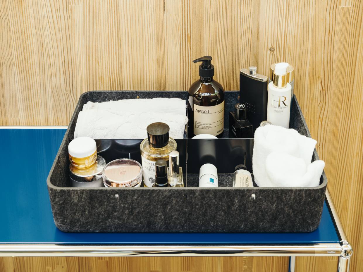 USM Haller Inos Box hoch mit Tablett