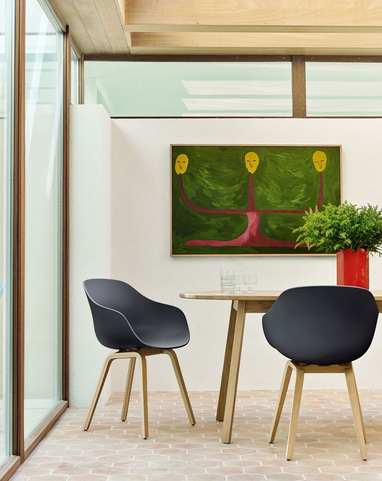 Triangle Leg Table Esstisch Hay