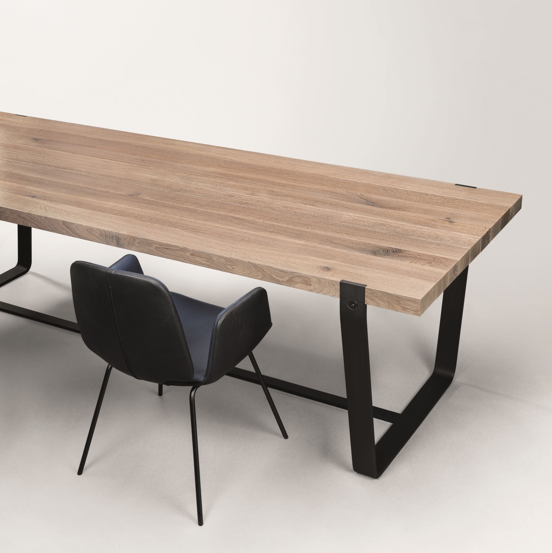 BB 11 Clamp Tisch Eiche roh/geölt Janua