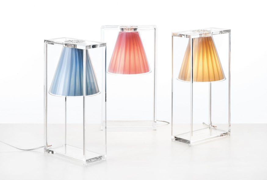 Drei Light-Air Tischlampen von Kartell in Blau, Rosa und Gelb mit transparentem Rahmen.