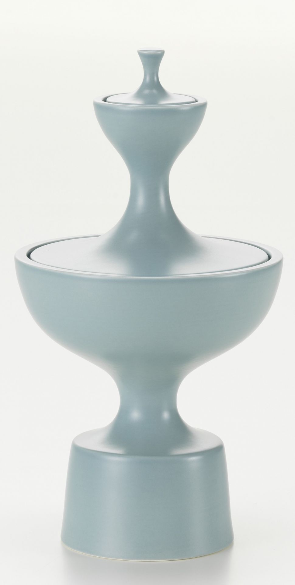 Eisgrauer Keramikbehälter mit Deckel, Ceramic Containers NO.1 Vitra, dekorative Aufbewahrung für Küche und Wohnbereich.