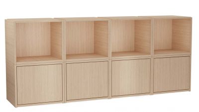 Bricks System Regal von Woud: Modulares Holzregal mit offenen Fächern und Türen.