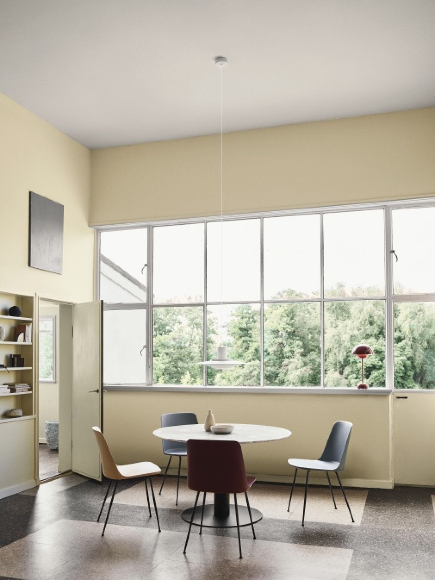 Rely Stuhl HW6 / HW7 / HW8 / HW9 AndTradition