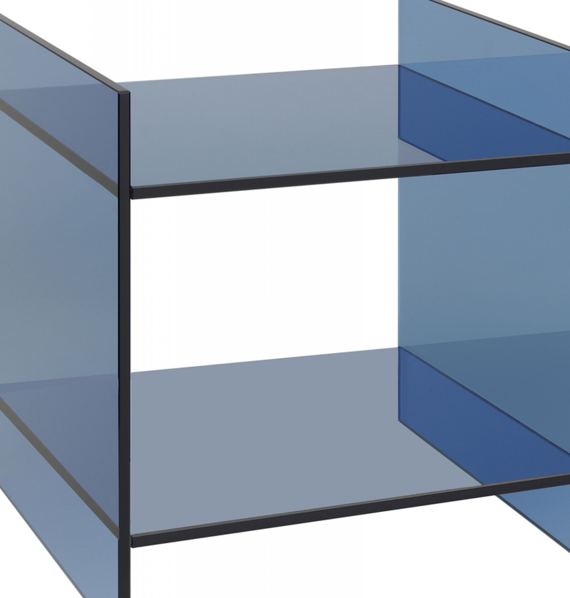 CT07 Drei Beistelltisch dunkelblau e15