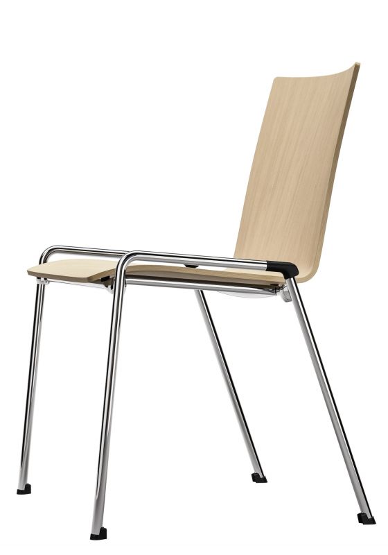 Thonet Stuhl S 262: Holzstuhl ohne Armlehne mit verchromtem Stahlrohrgestell, modernes Design.