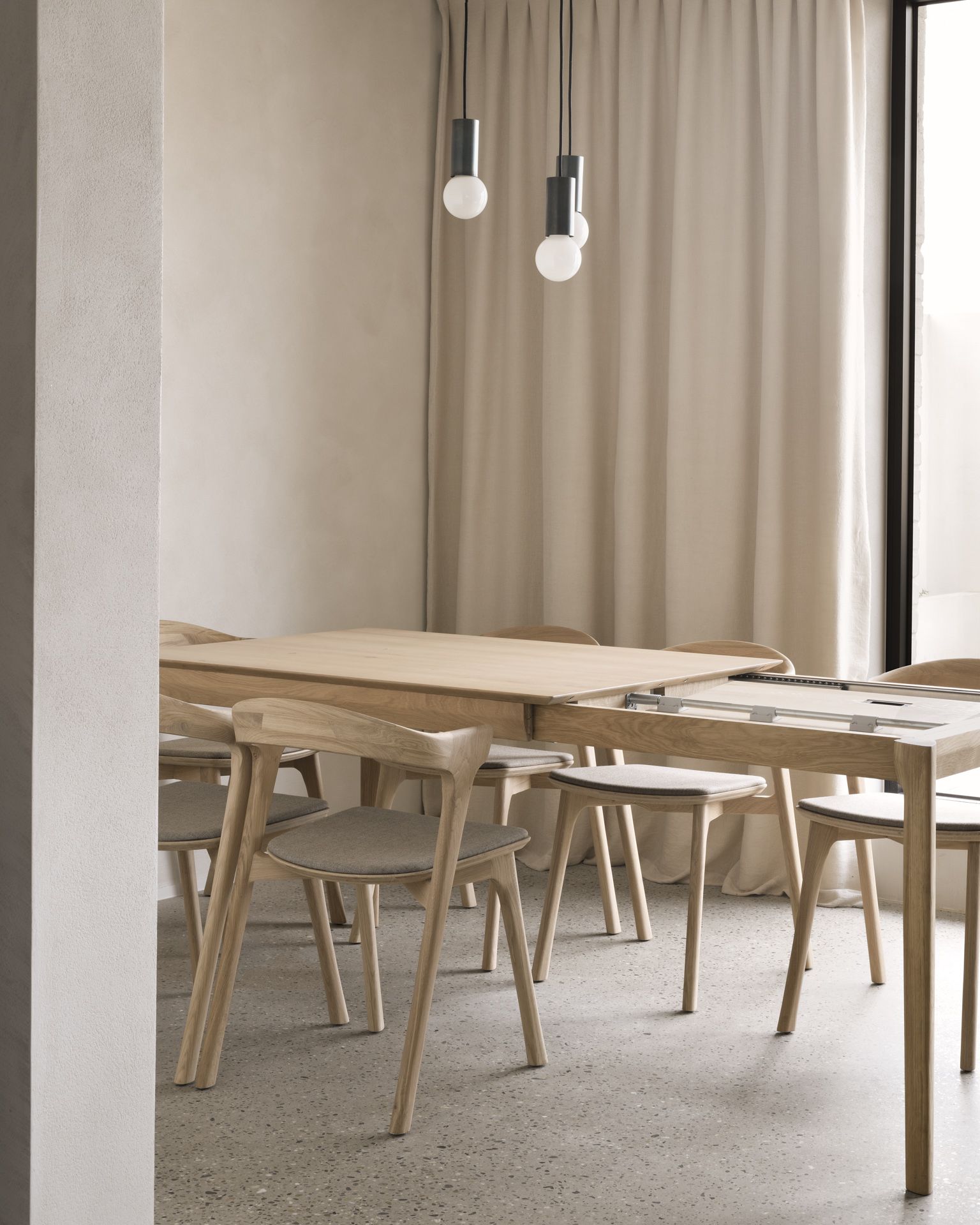 Bok Stuhl ohne Armlehne mit Sitzkissen Eiche Ethnicraft