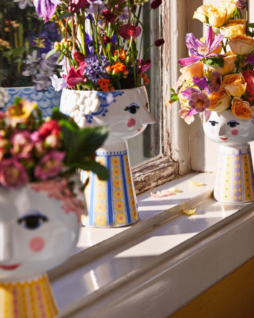 Eva Vase H18,5cm hellblau Bjørn Wiinblad