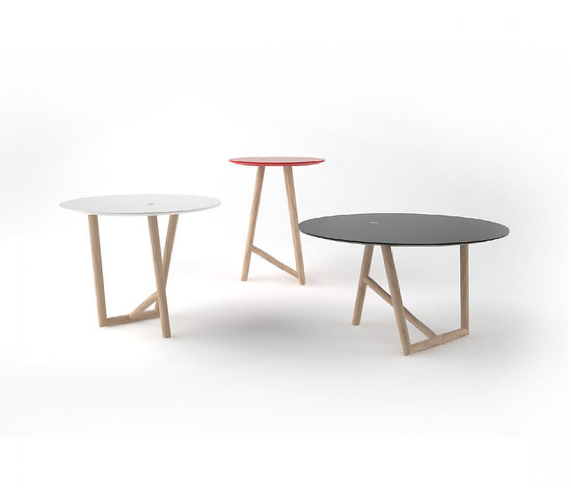 Drei Klara Tische von Moroso mit runden MDF-Platten in Weiß, Rot und Schwarz. Beistelltisch Design.