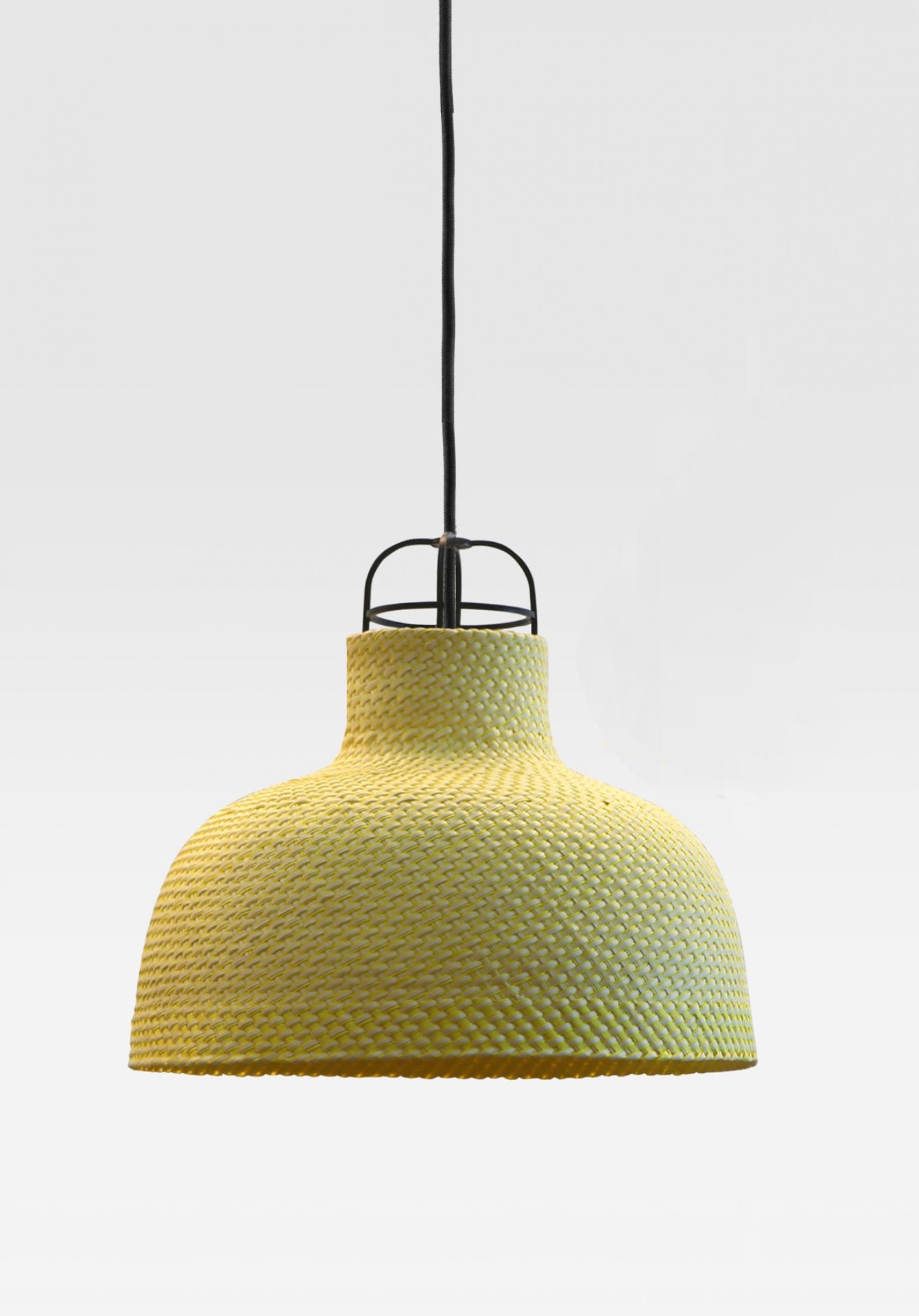 Gelbe Sarn Lamp Pendelleuchte aus geflochtenem Material, moderne Hängelampe für Wohnzimmer und Esszimmer.