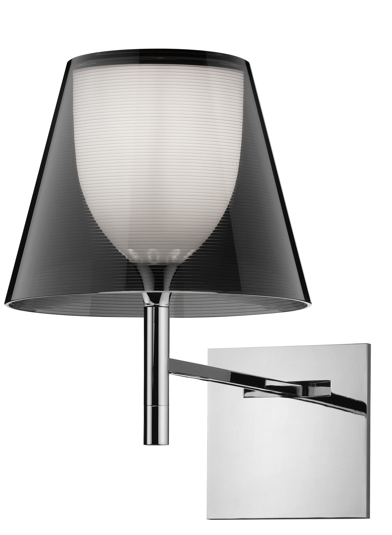 Ktribe Wandleuchte von Flos: Moderne Wandlampe mit grauem Schirm und Chrom-Wandhalterung.