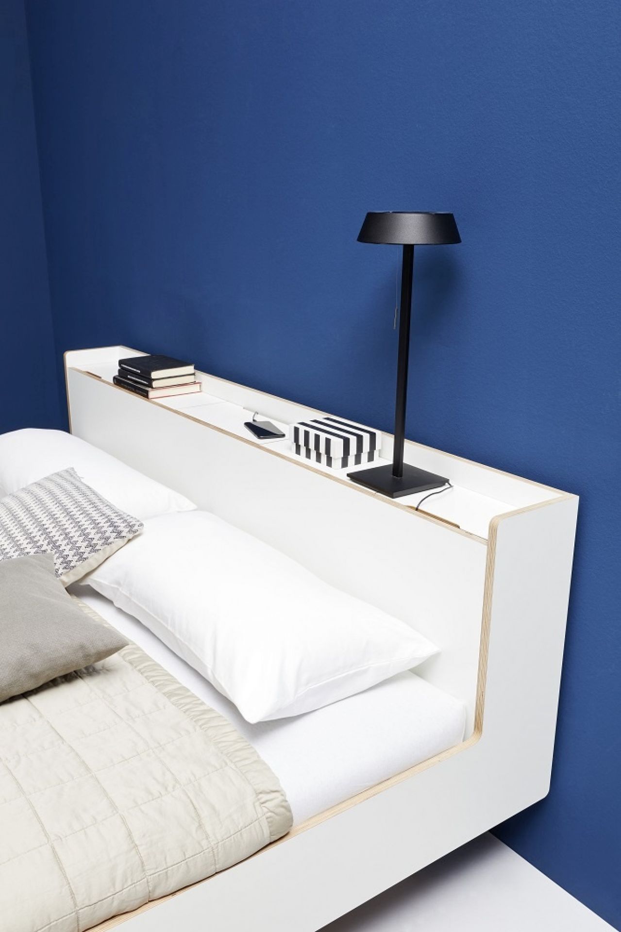 Nook Einzelbett Anthrazit Müller Möbelwerkstätten