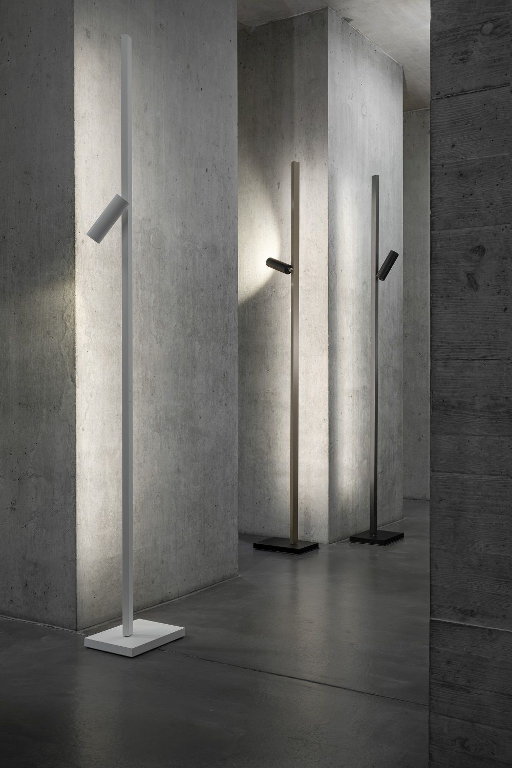 Zen X Floor lamp Stehleuchte stele
