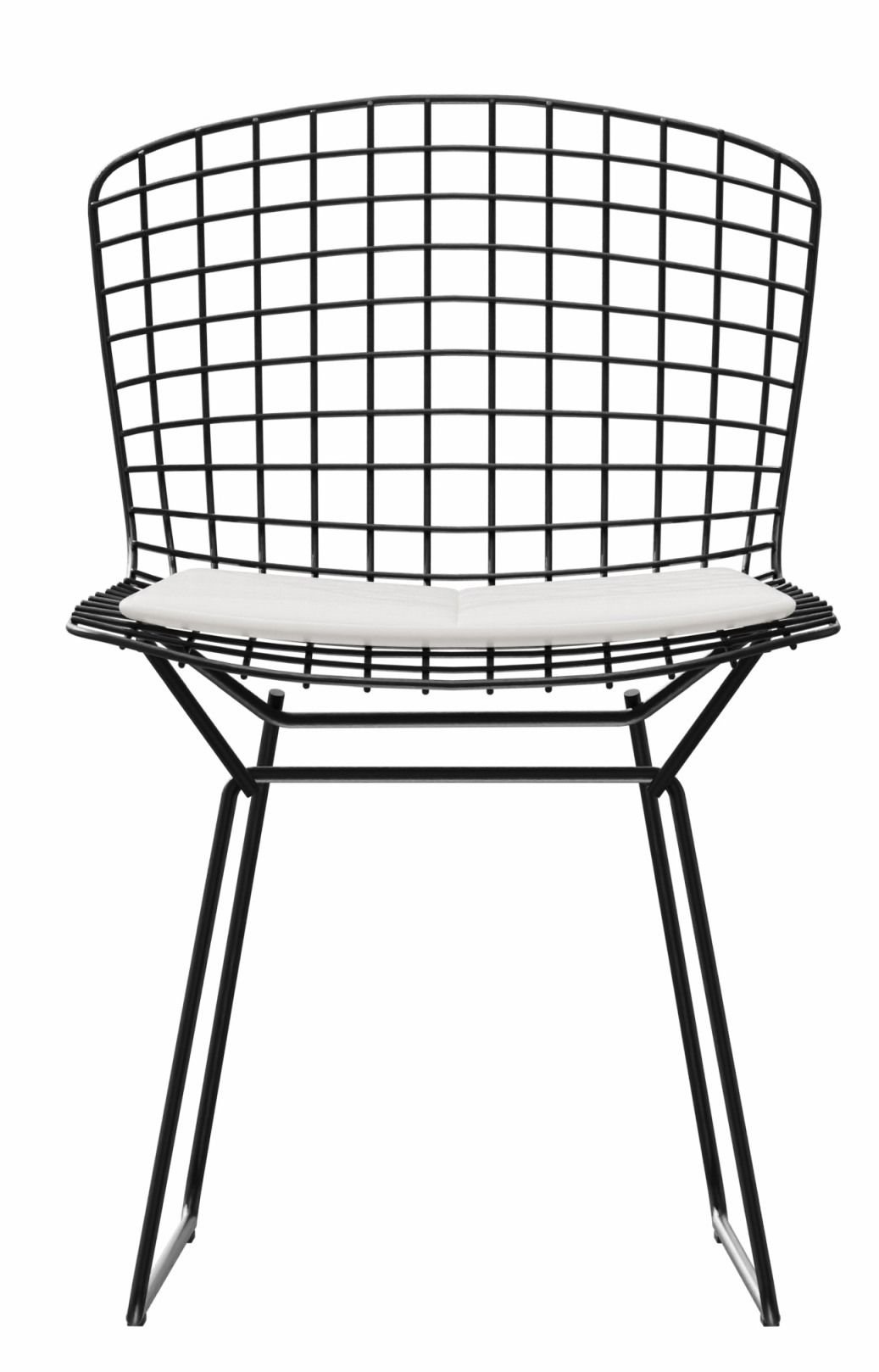 Schwarzer Bertoia Stuhl aus Drahtgeflecht mit weißem Sitzkissen, geeignet für den Außenbereich.