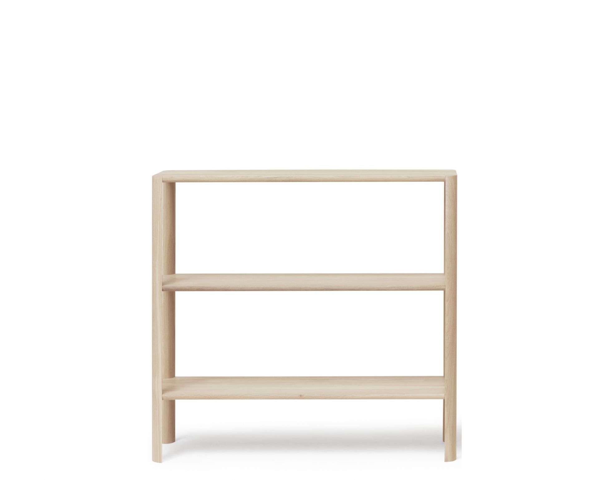 Leaf Regal 1x3 Eiche weiß geölt von Form & Refine: Holzregal mit drei Fächern.