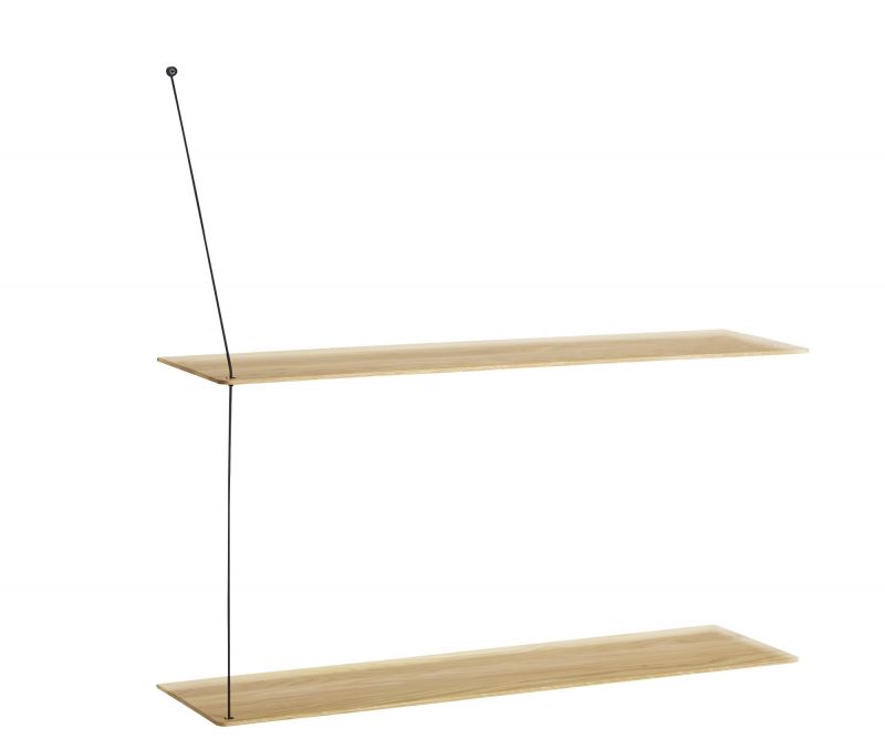 Stedge Wandregal von Woud mit zwei hellen Holzablagen und schwarzer Aufhängung.