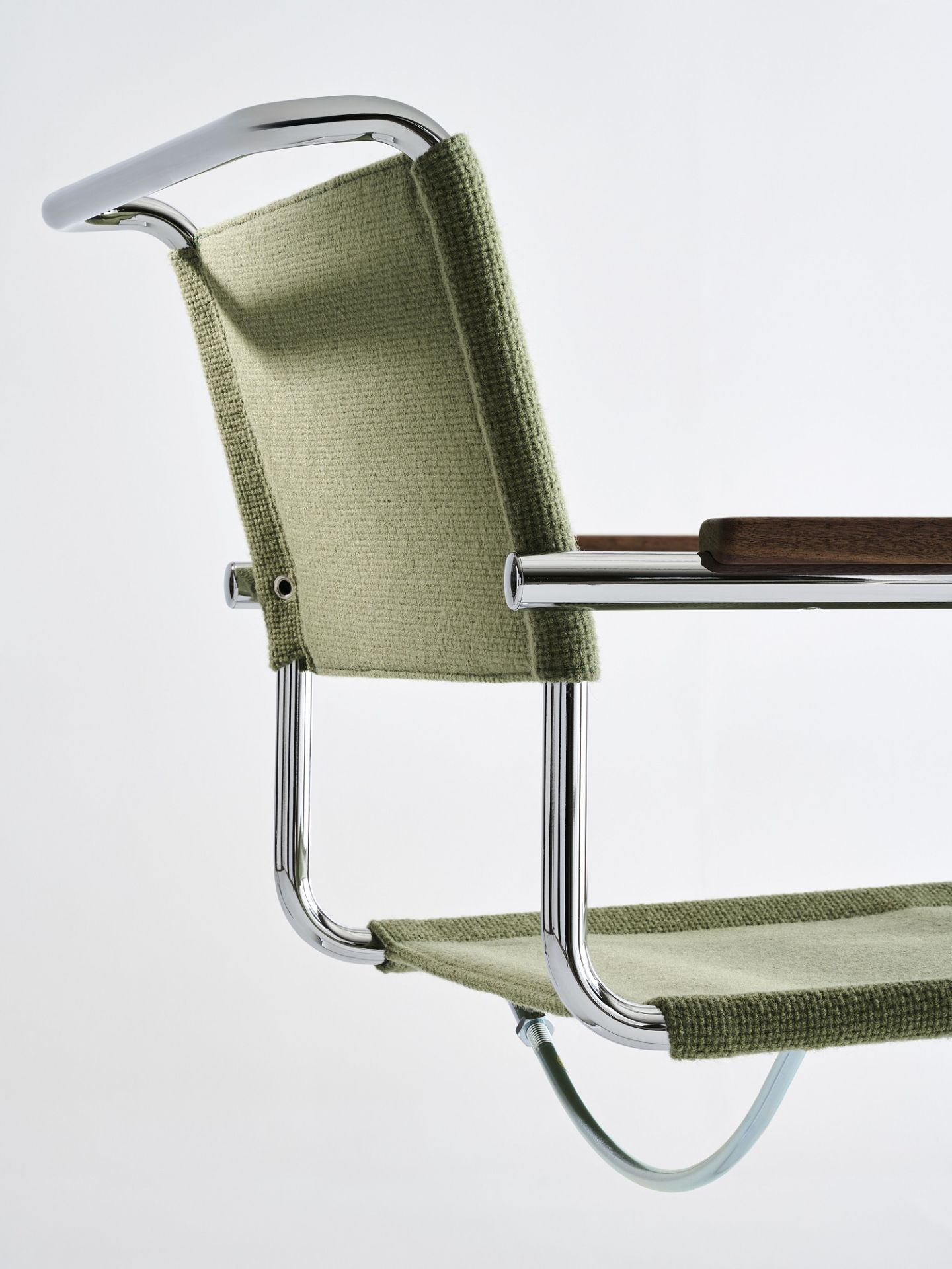 S 34 V / S34 V Freischwinger Thonet