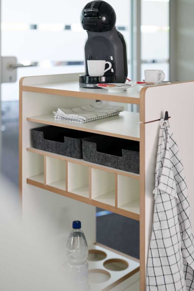 Tojo-fahrbar Rollwagen