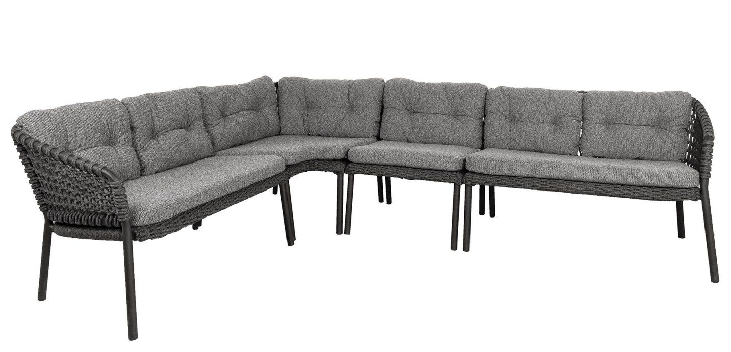 Graues Ocean Eckmodul Sofa von Cane-Line für den Außenbereich mit grauen Polstern.