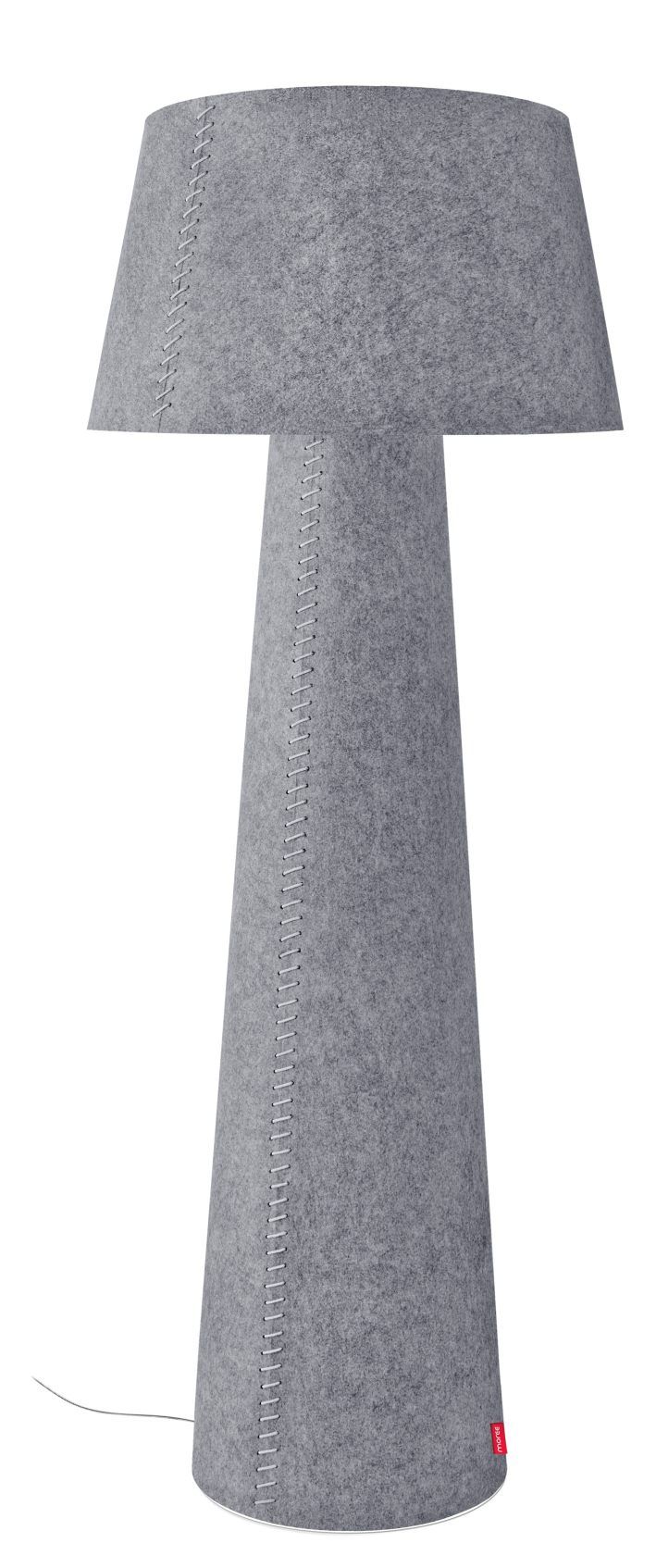 Alice XL Stehleuchte von Moree: Graue Indoor Lampe aus Filz mit Ziernaht.