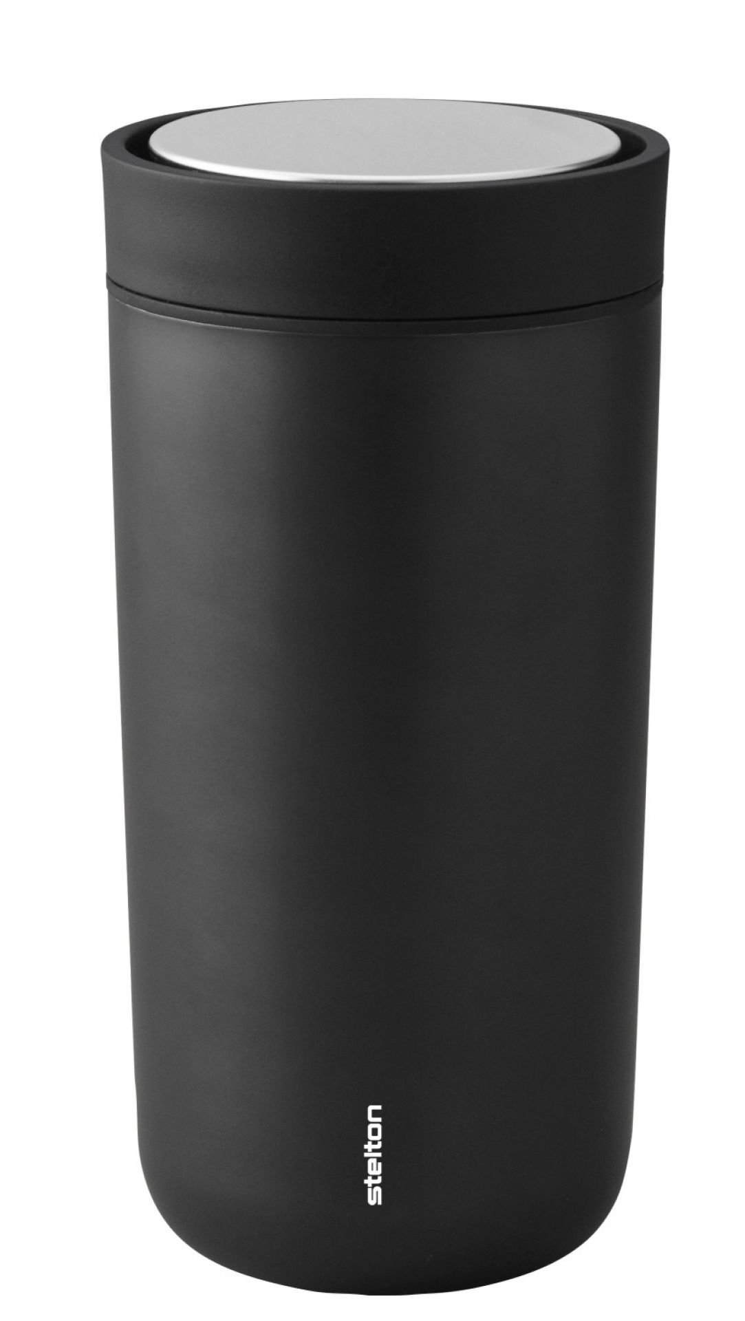 Schwarzer Stelton To Go Click Thermobecher 0,4 l, isolierter Kaffeebecher für unterwegs, mit silberfarbenem Deckel.