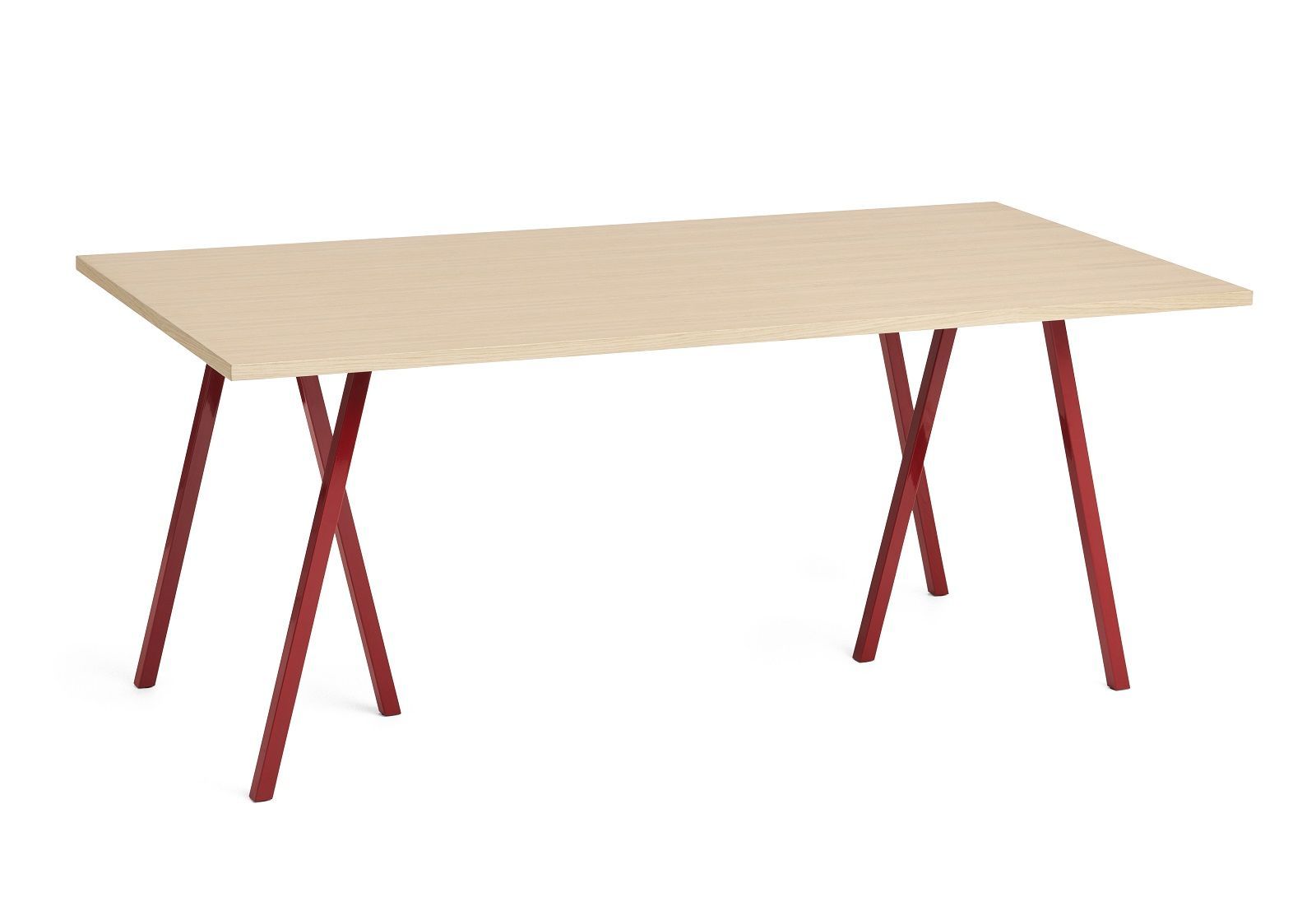 Hay Loop Stand Table mit hellem Holztischblatt und roten, gekreuzten Beinen. Esstisch für Esszimmer.
