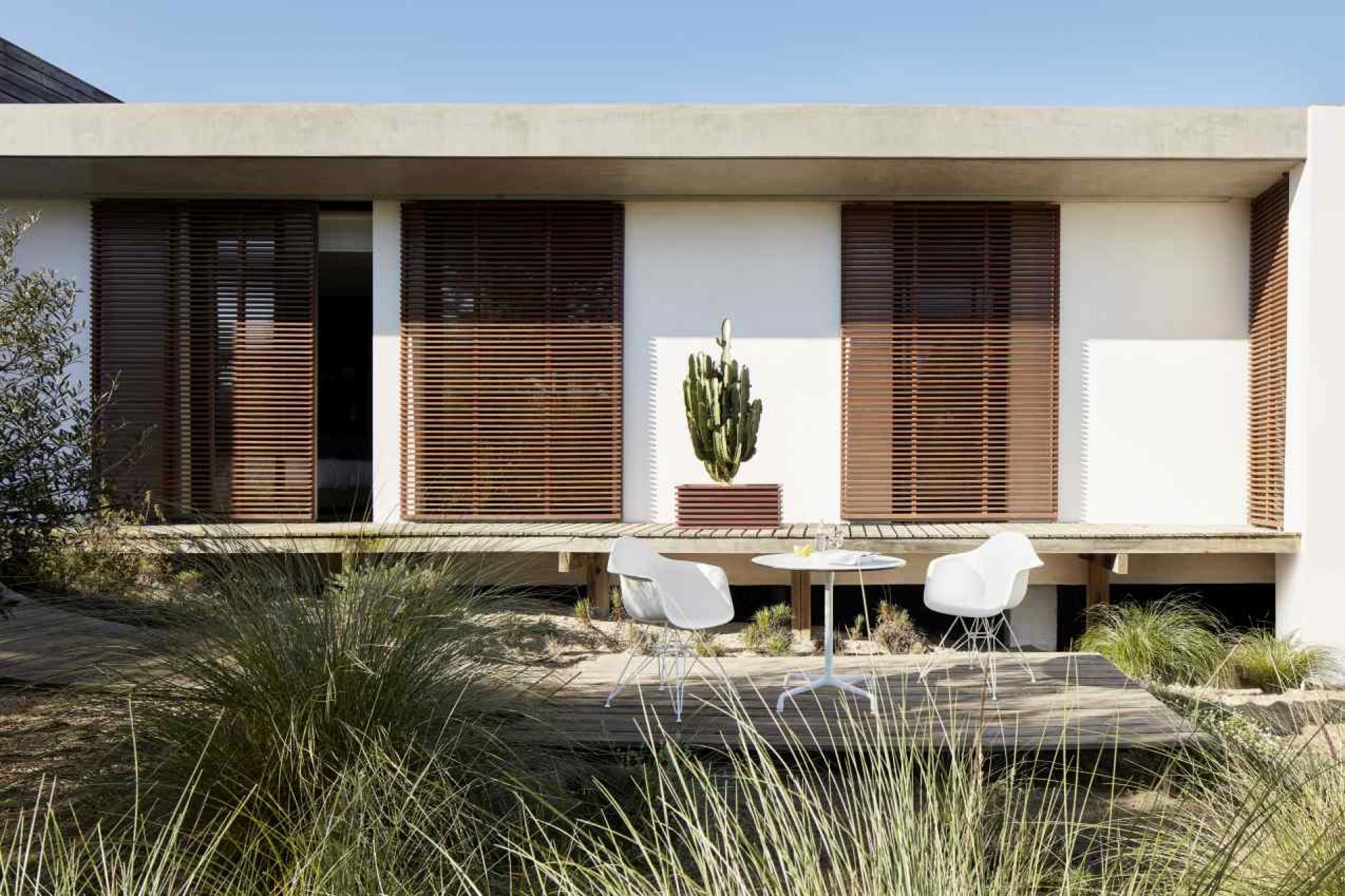 Eames Contract Table Tisch rund Ø70 cm Vitra