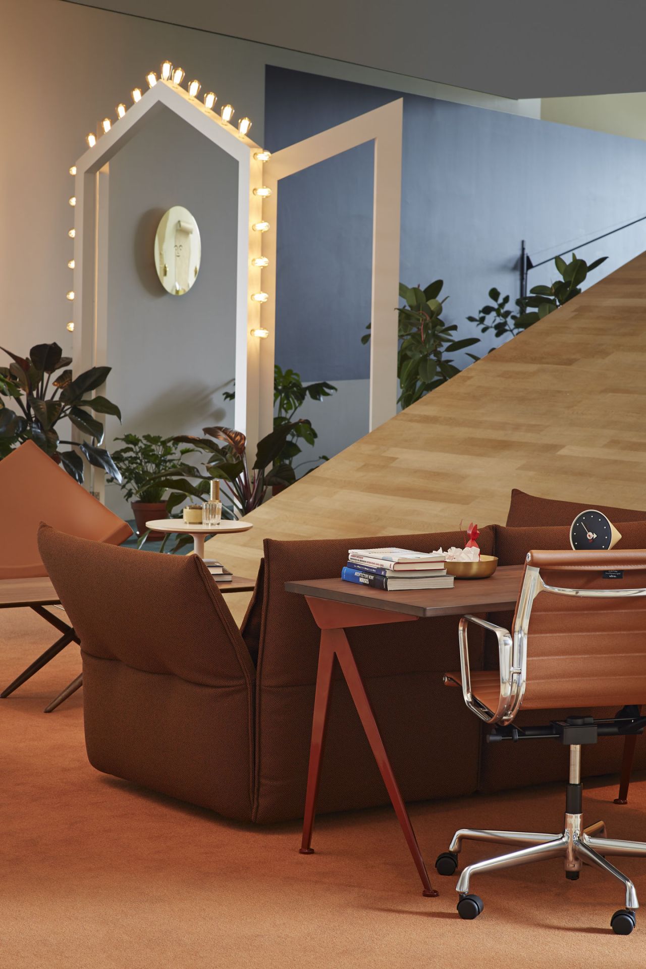 Aluminium Chair EA 108 / EA108 Stuhl Vitra