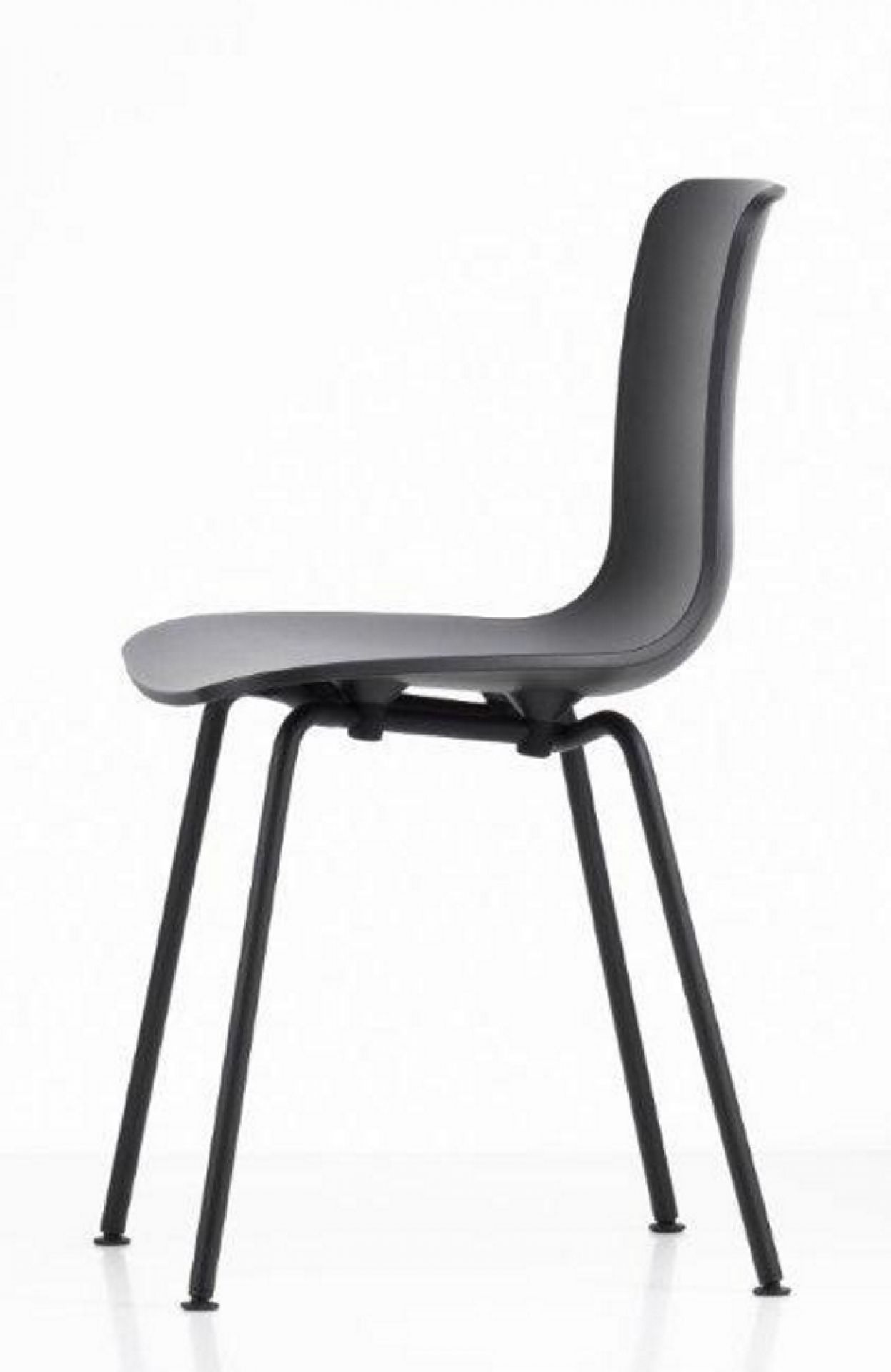 Grauer Hal Ply Stuhl von Vitra mit Stahlrohrgestell, modernes Design für Büro und Zuhause.