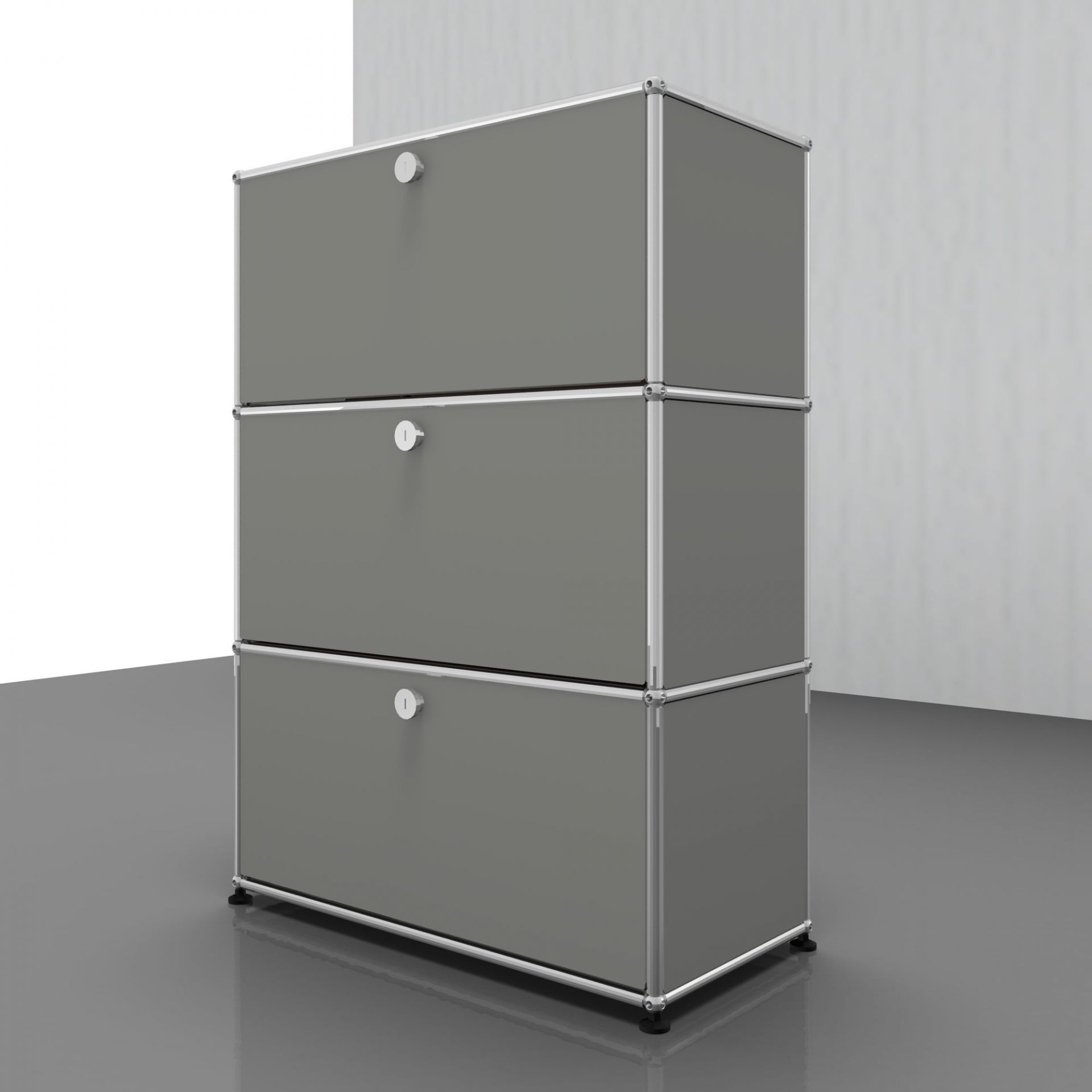 USM Haller Highboard in Lichtgrau mit drei Klappen, modernes modulares Möbeldesign für stilvolle Wohnräume.