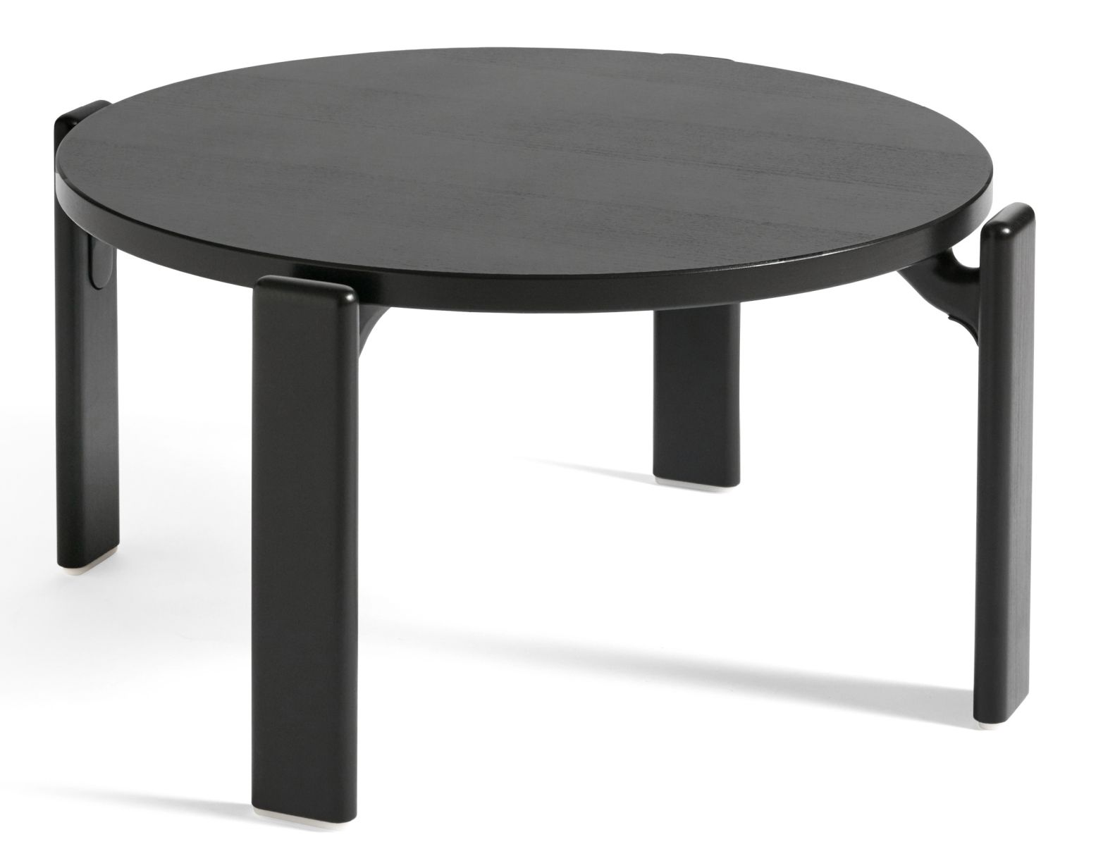 Schwarzer Rey Coffee Table von Hay mit runder Tischplatte und markanten Beinen.