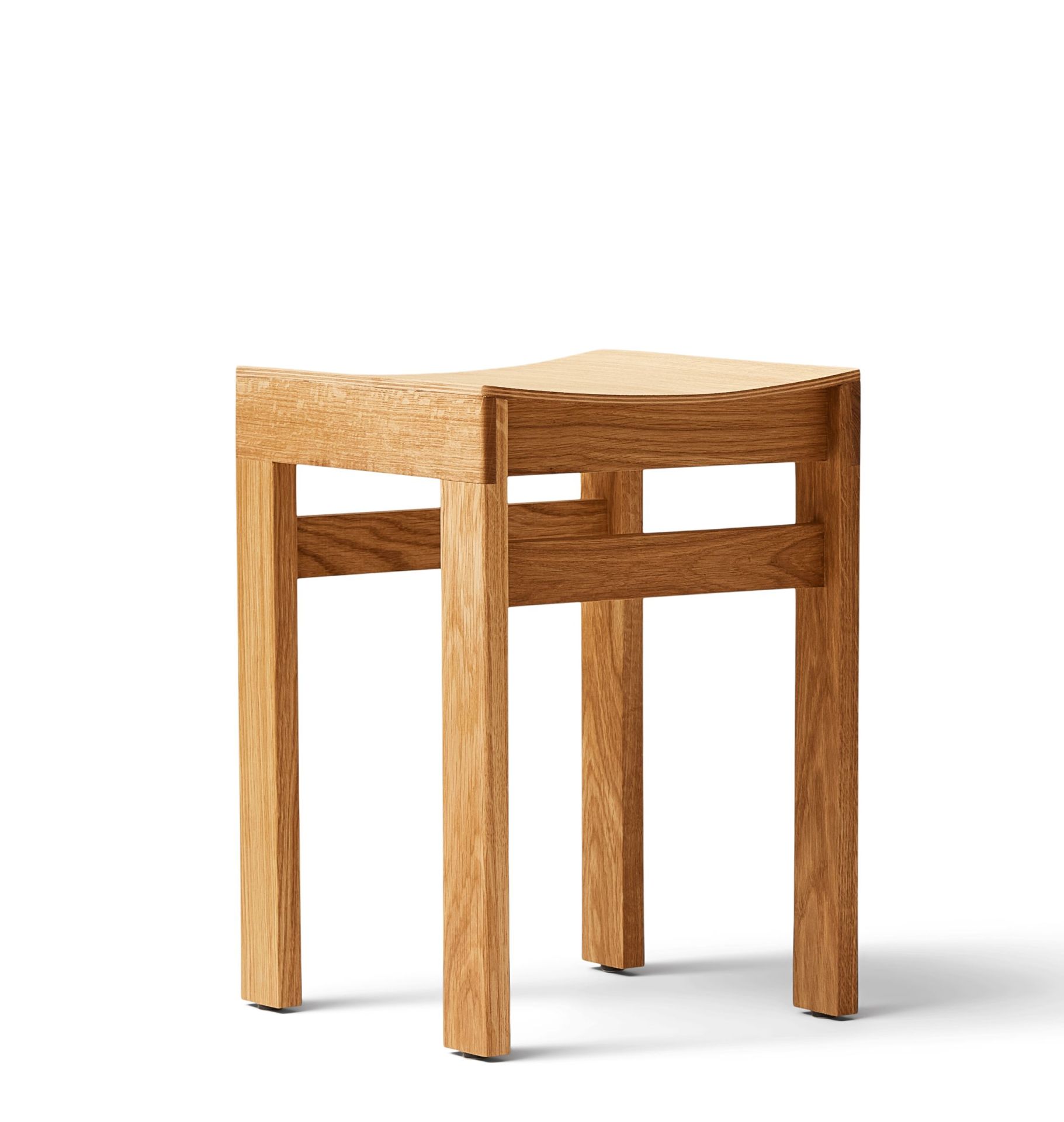 Sonder Hocker Form & Refine