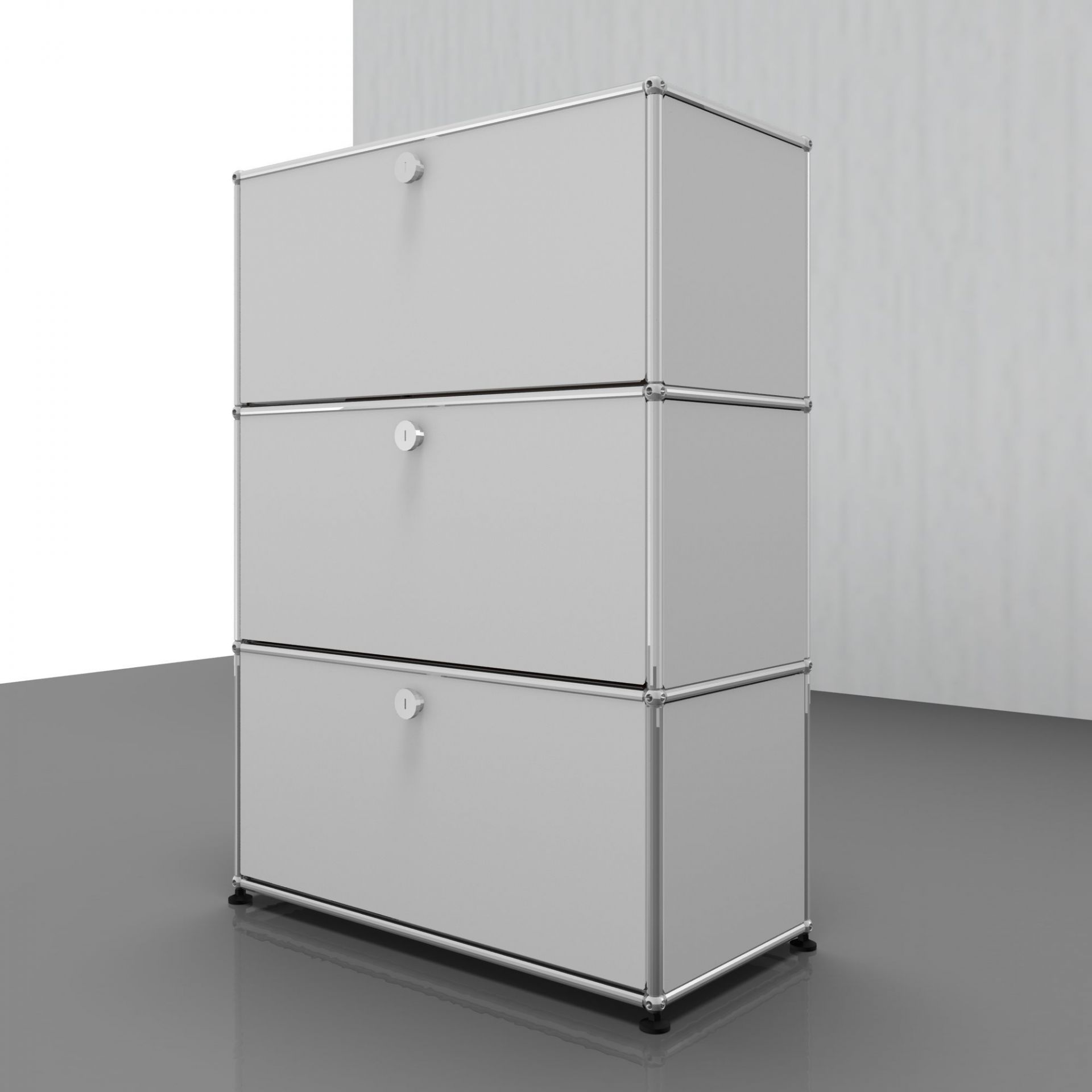 USM Haller Highboard in Hellgrau mit drei Klappen, modernes Designmöbel für Wohnzimmer und Büro.