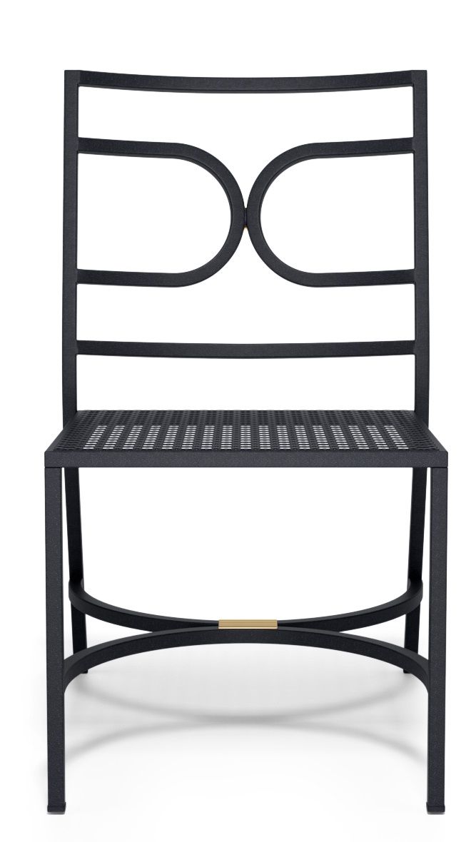 Schwarzer Collier Stuhl von Emu für den Außenbereich mit filigranem Metallgestell und Sitzfläche.
