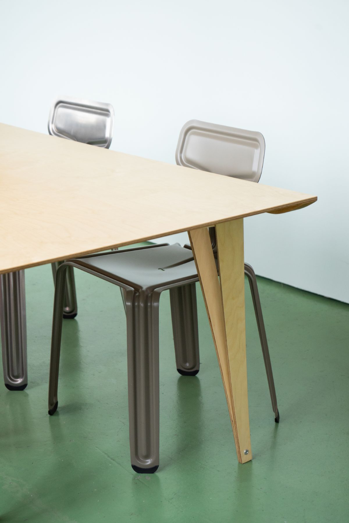 Spanoto Tisch Nils Holger Moormann