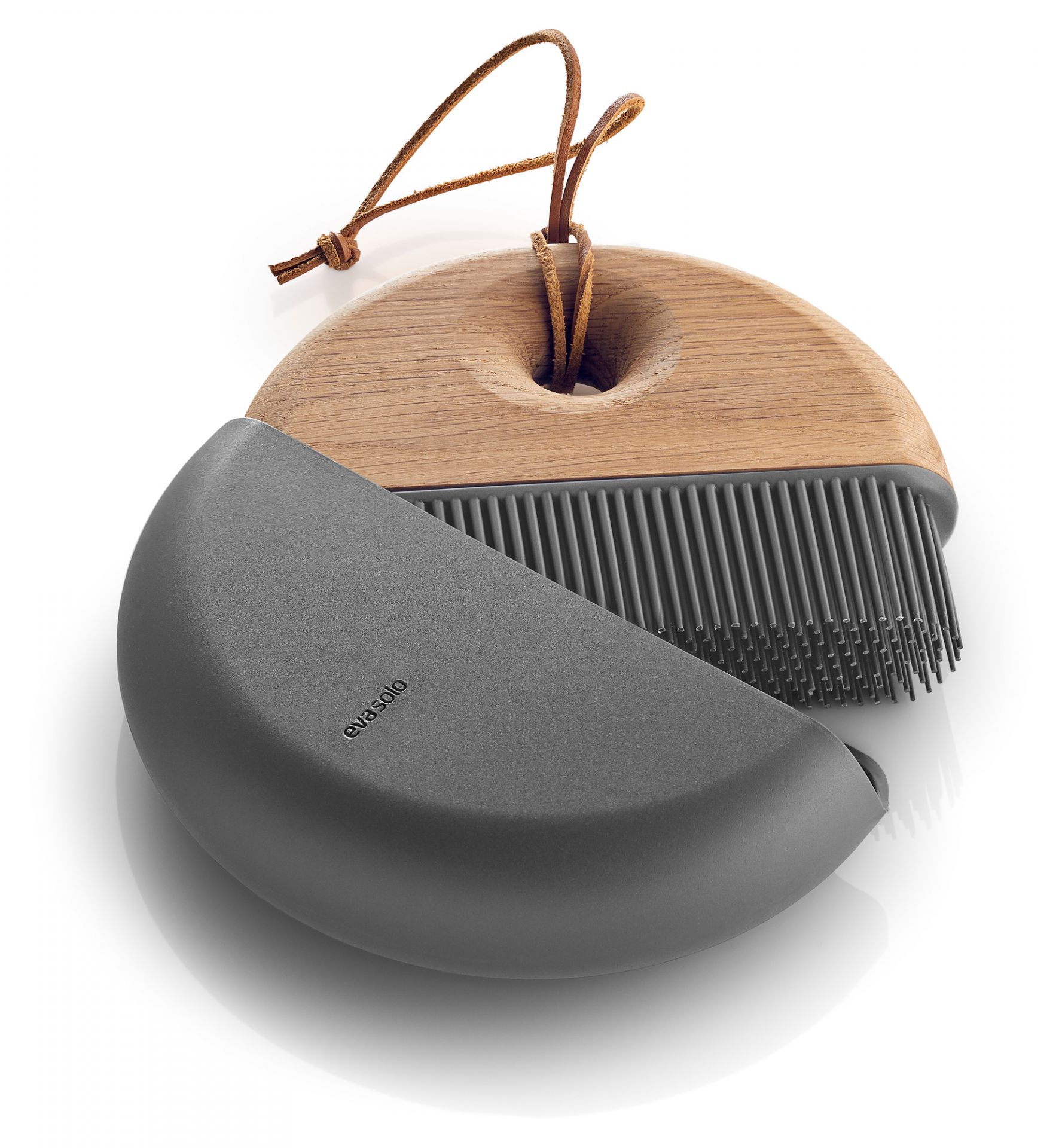 Eva Solo Sweep Handfeger und Kehrblech aus Holz und grauem Kunststoff, modernes Design.