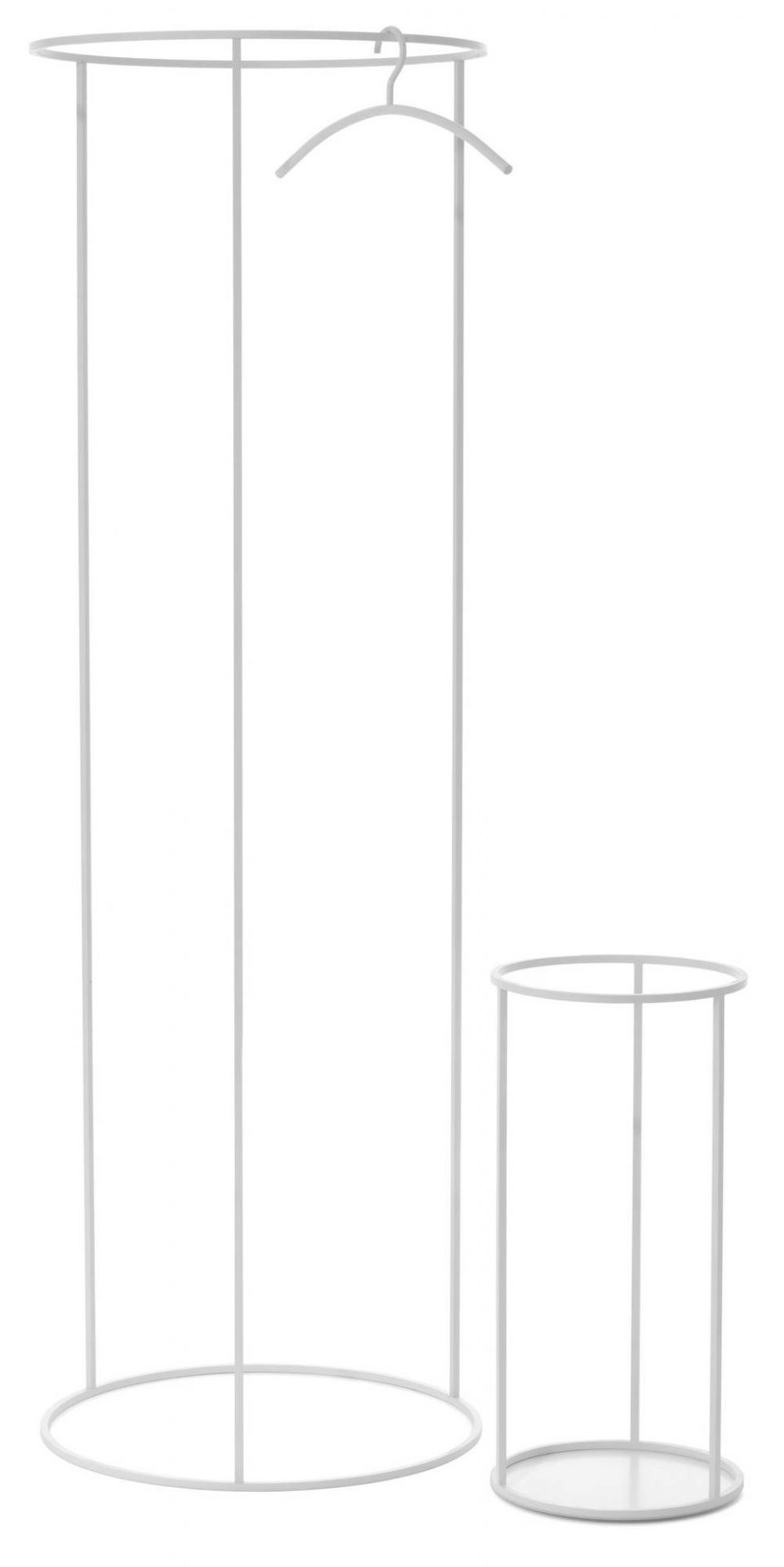 Schönbuch Rack Schirmständer/Beistelltisch, weißes Metallgestell, minimalistisches Design, mit Kleiderbügel, moderne Garderobenlösung für Flur und Eingangsbereich.