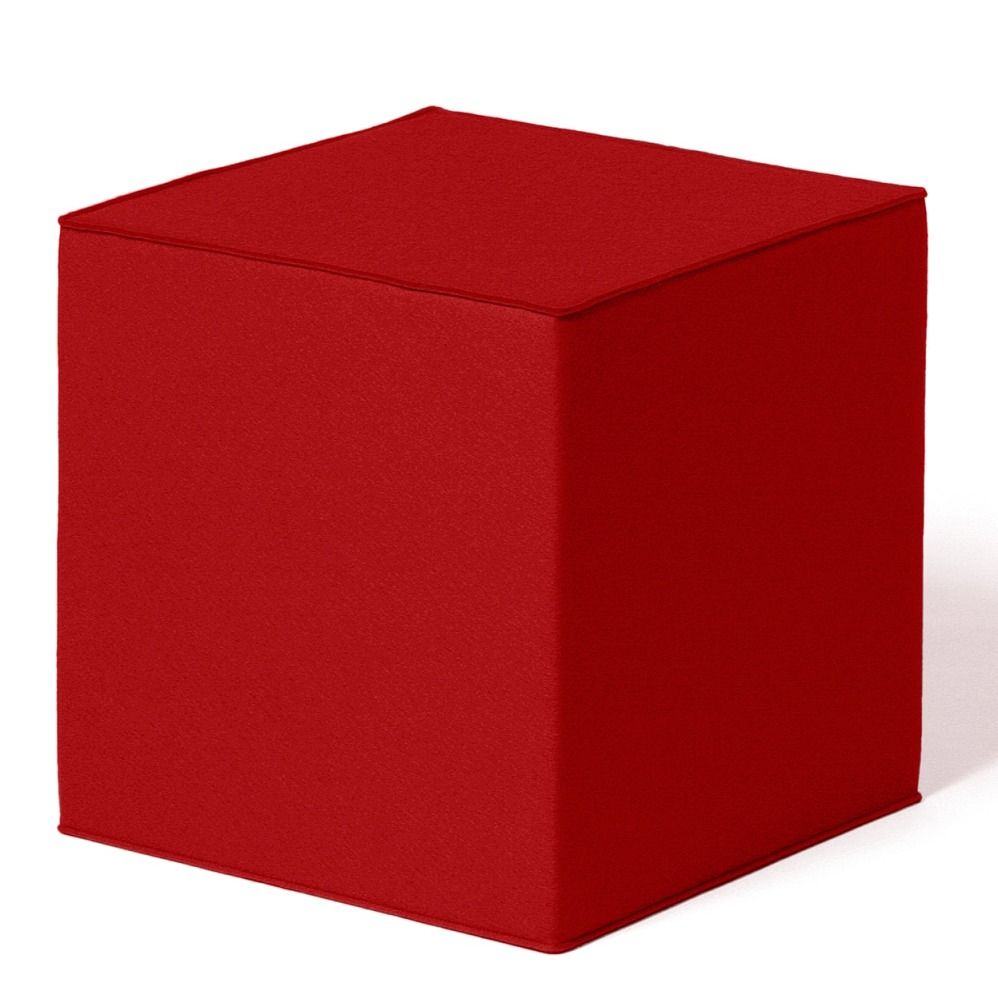 Roter Quart Sitzwürfel von Hey Sign aus Filz, modernes Sitzmöbel für Wohnzimmer.
